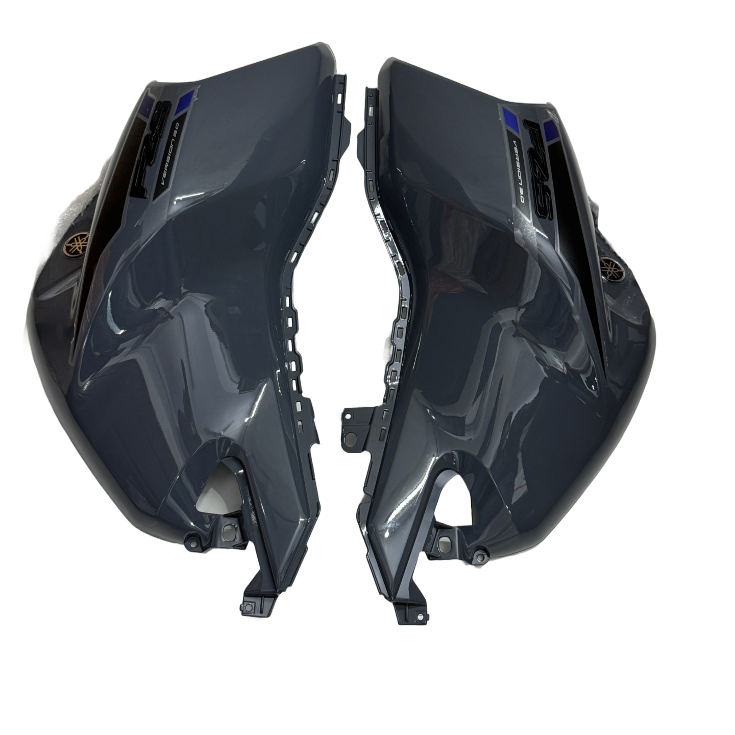 TANKI side cover 1/2part|FZS-3|PartNo: B4GXF412003E,B4GXF413003E